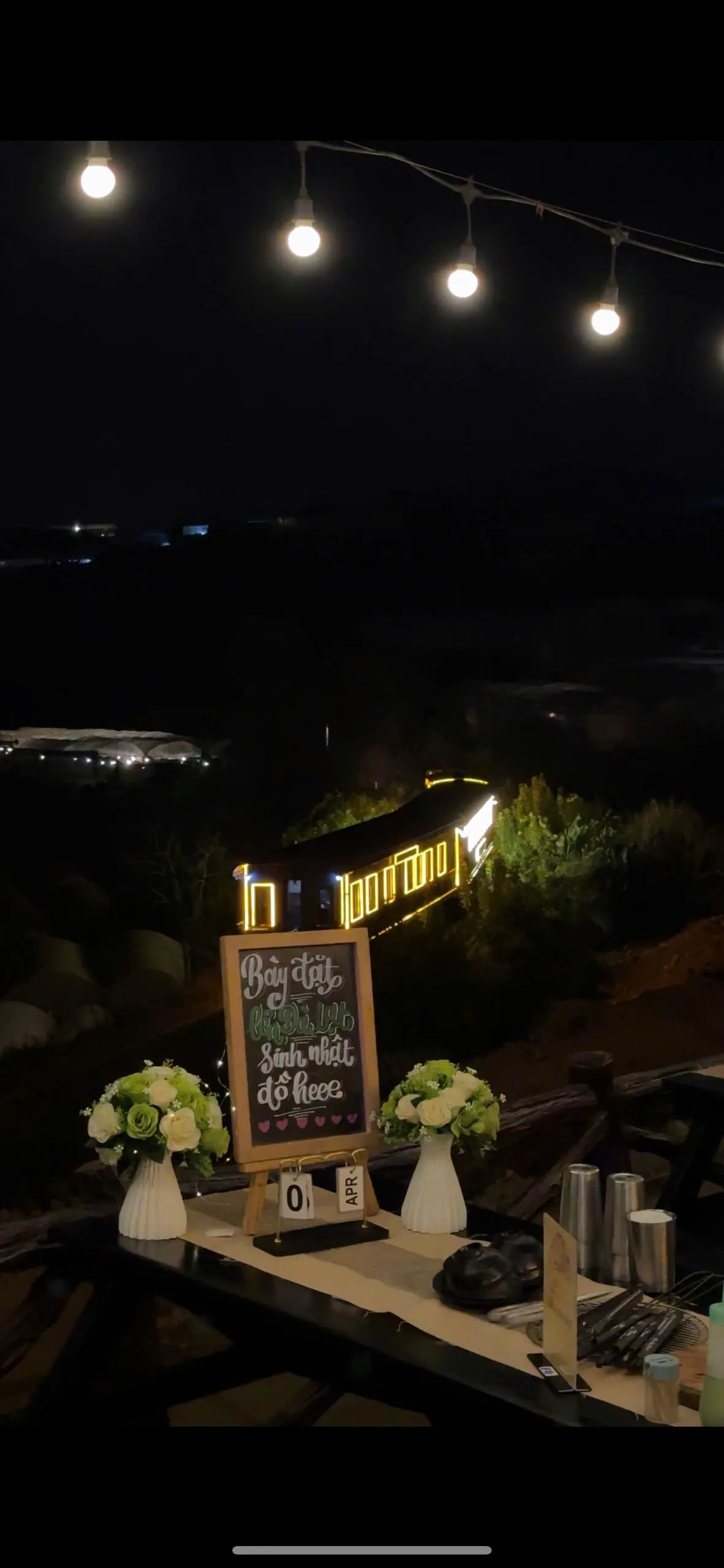 Quán Nhậu Đà Lạt - không gian đêm lung linh