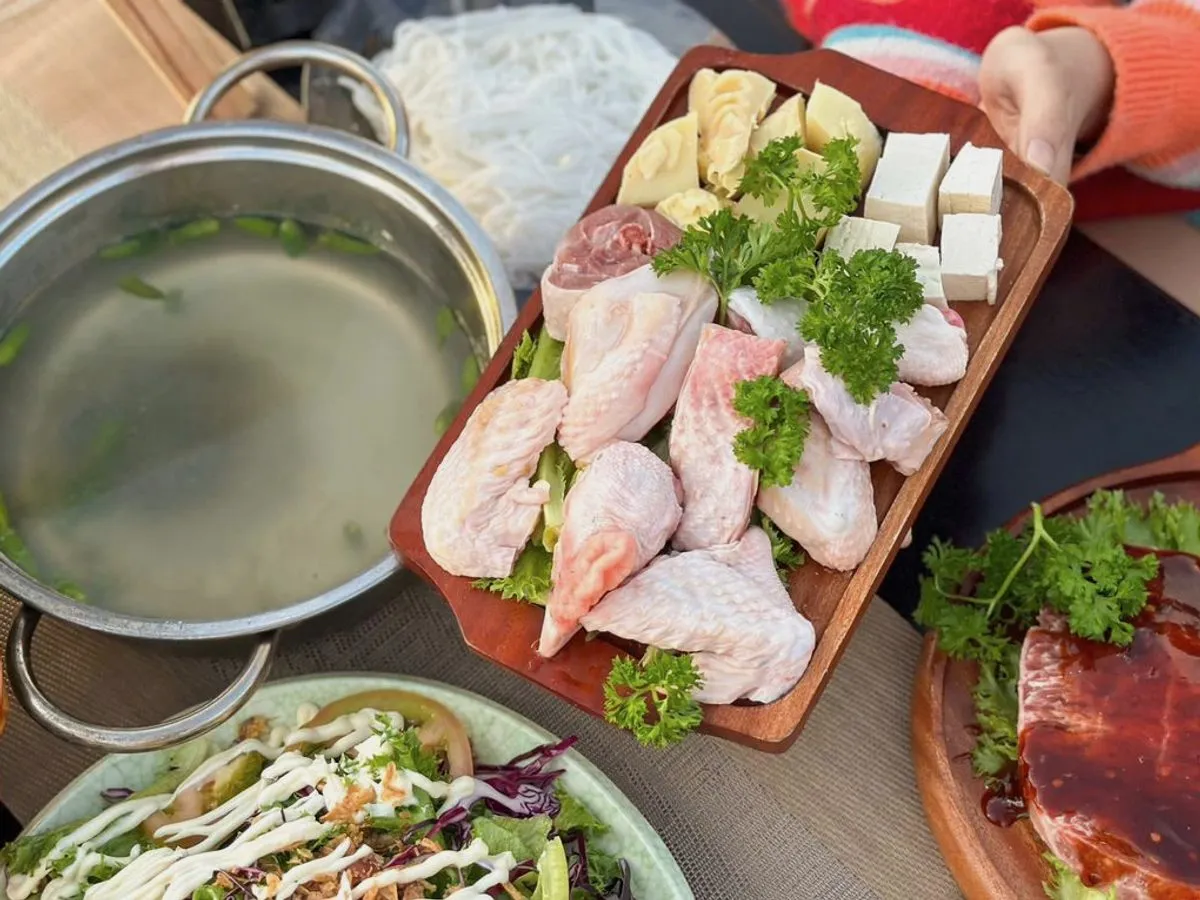 Món nướng ngon nhất Đà Lạt - thịt bò sườn gà nướng than hoa