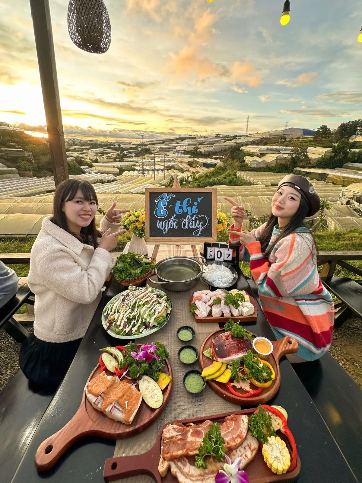 Quán nướng Đà Lạt setup tiệc miễn phí - sinh nhật Trạm Dừng Chill