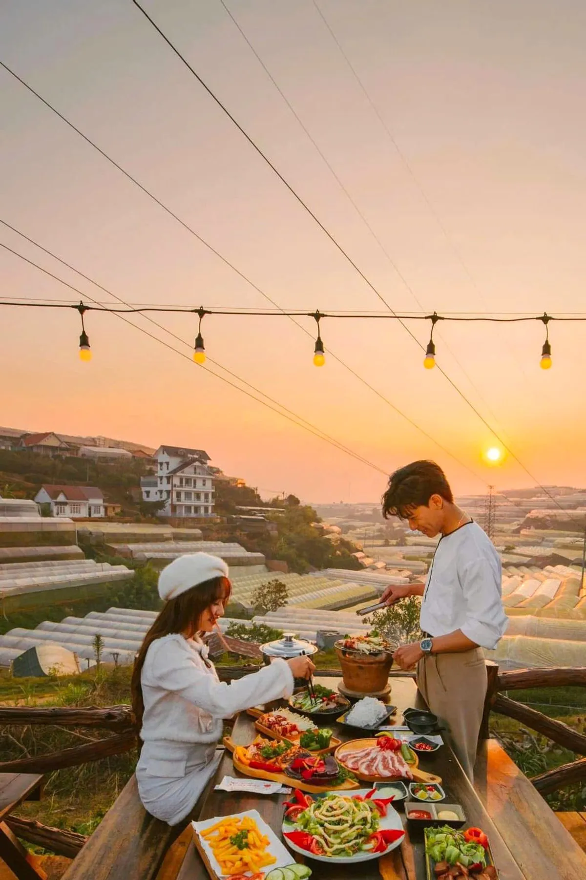 Quán cafe view đẹp Đà Lạt - không gian chill ngắm thung lũng