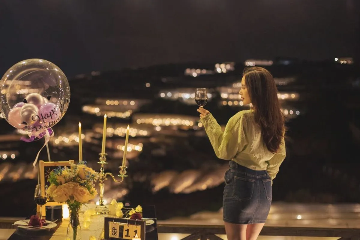 Du lịch Đà Lạt tháng 6 - mùa mưa lãng mạn ăn lẩu nướng